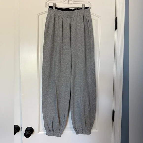 OGL Joggers - Picture 4 of 9